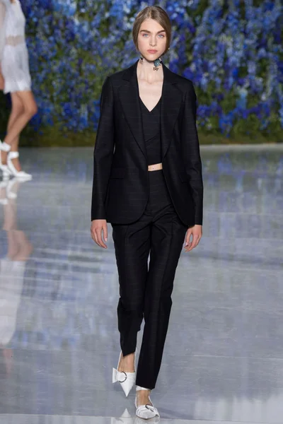 Look 21